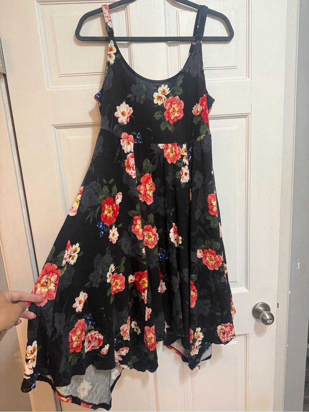 torrid Black Floral Midi Dress with Red and Pink Blooms Sz 0